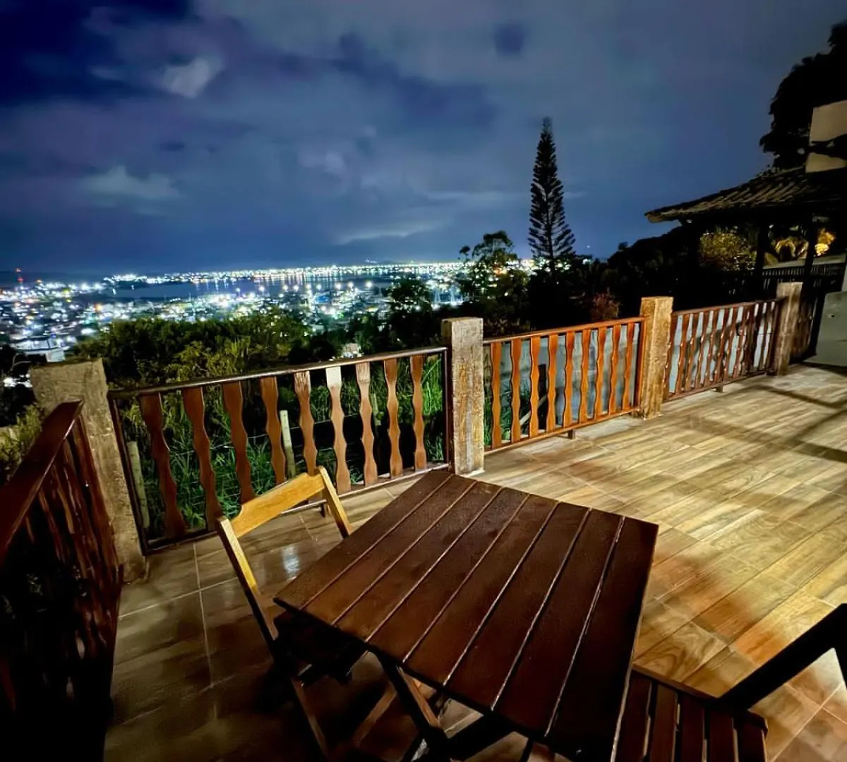 Deck Da Colina Villa Sao Pedro da Aldeia Chalet